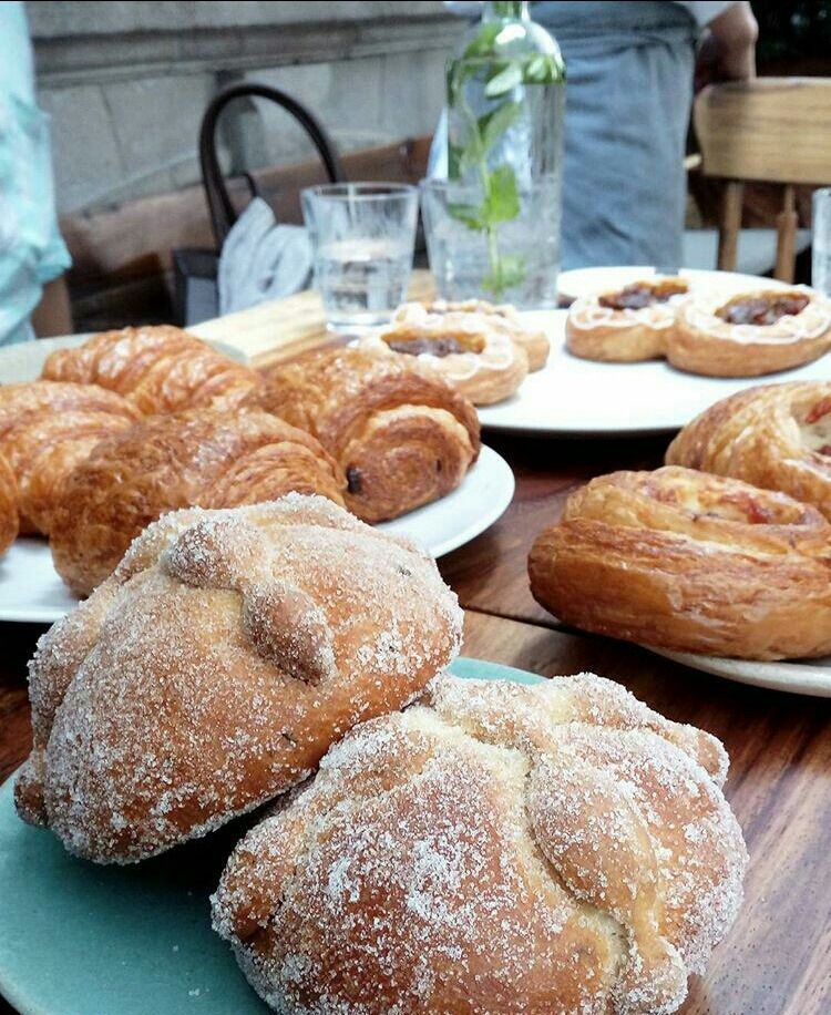 Rosetta presenta pan calabaza en tacha
