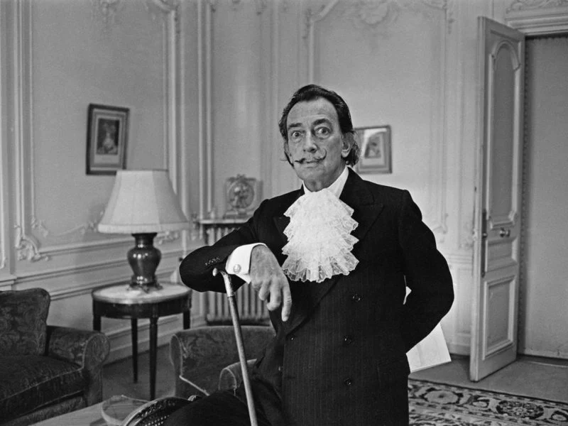La guía de vino de Dalí que necesitas tener en tu vida