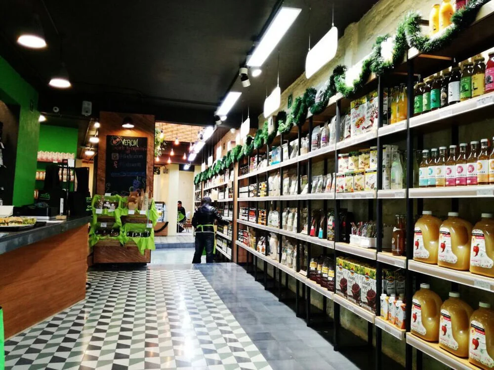 La comida limpia llegó a la Condesa: Verum