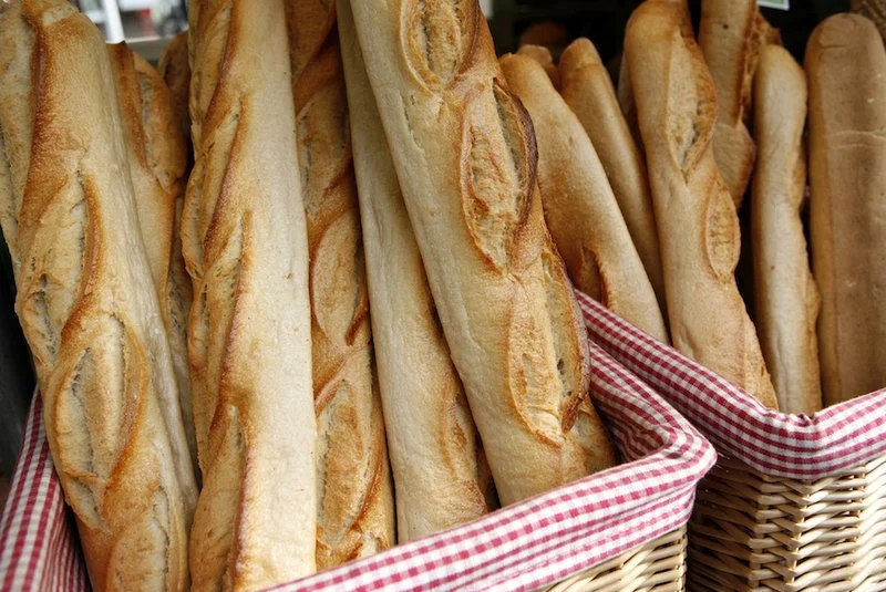 Panaderos franceses buscan apoyo de la UNESCO para salvar baguettes tradicionales Panaderos franceses buscan apoyo de la UNESCO para salvar baguettes tradicionales