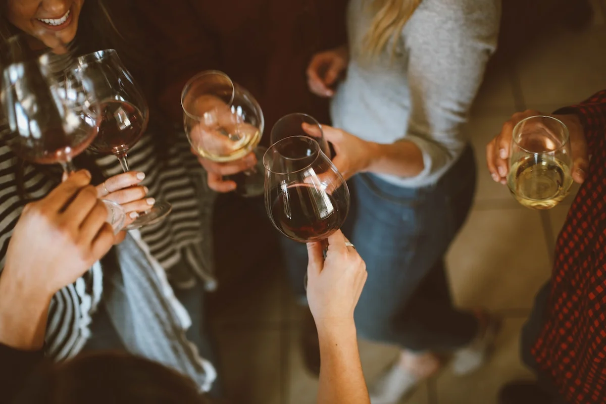 Con estas apps te volverás un experto en vino