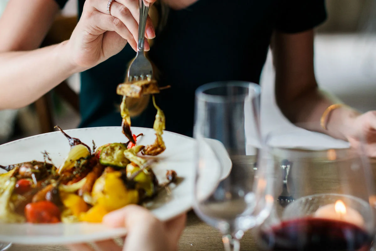 Las 7 claves imprescindibles del maridaje Food & Wine en Español