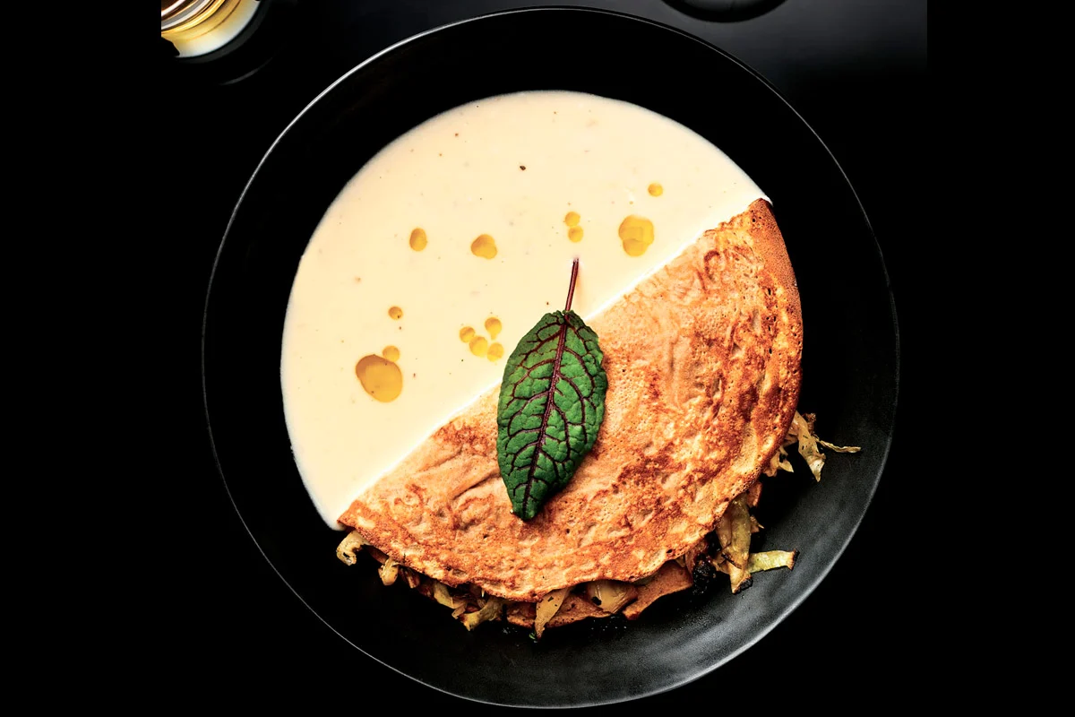 Receta: Crêpes de cebada con col y salsa pierre