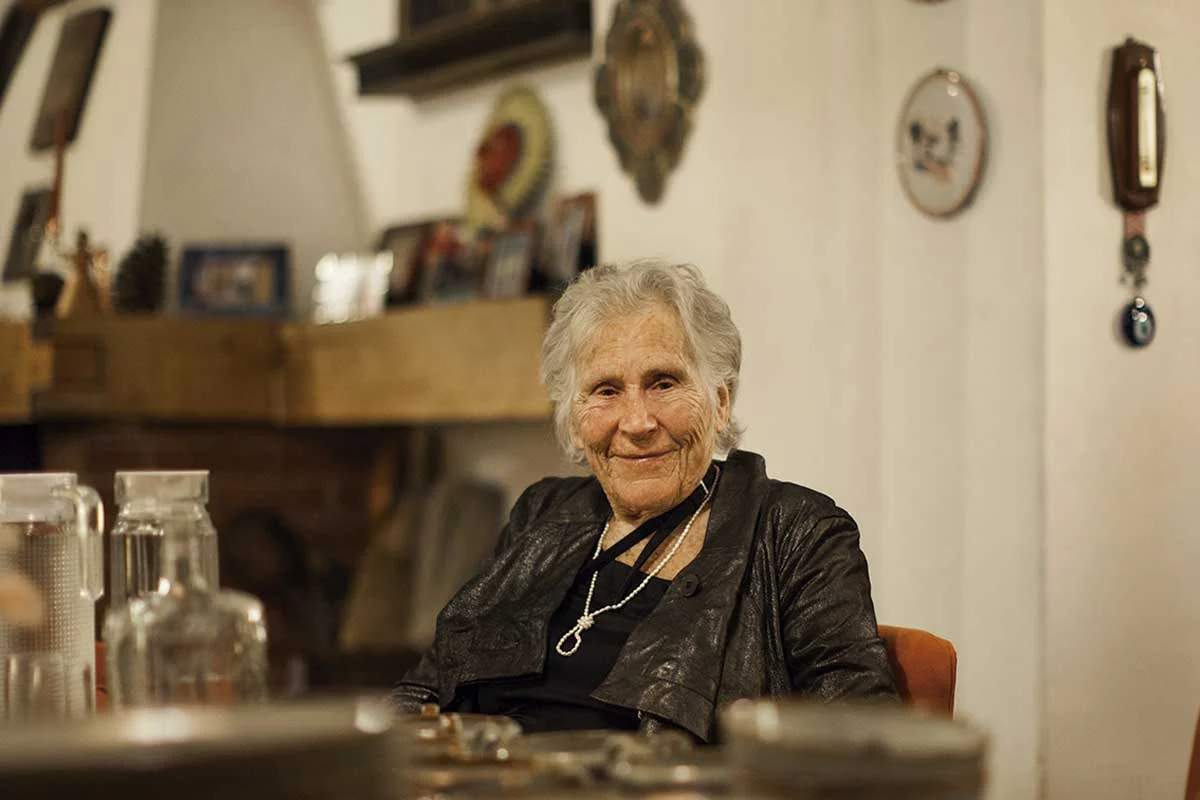 El documental de Diana Kennedy celebra su legado en la cocina mexicana