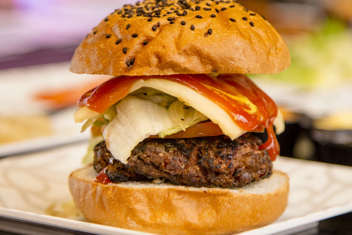 Hot dogs y hamburguesas al estilo alemán
