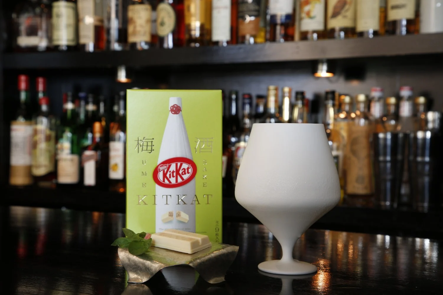 Este bar itinerante esta haciendo maridaje de sake con KitKats Este bar itinerante esta haciendo maridaje de sake con KitKats