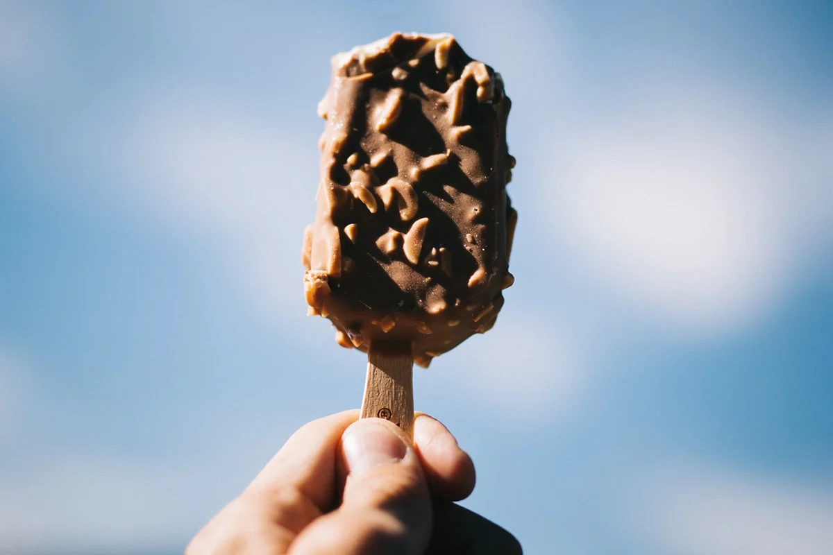 Magnum lanza dos versiones de paletas veganas que debes probar
