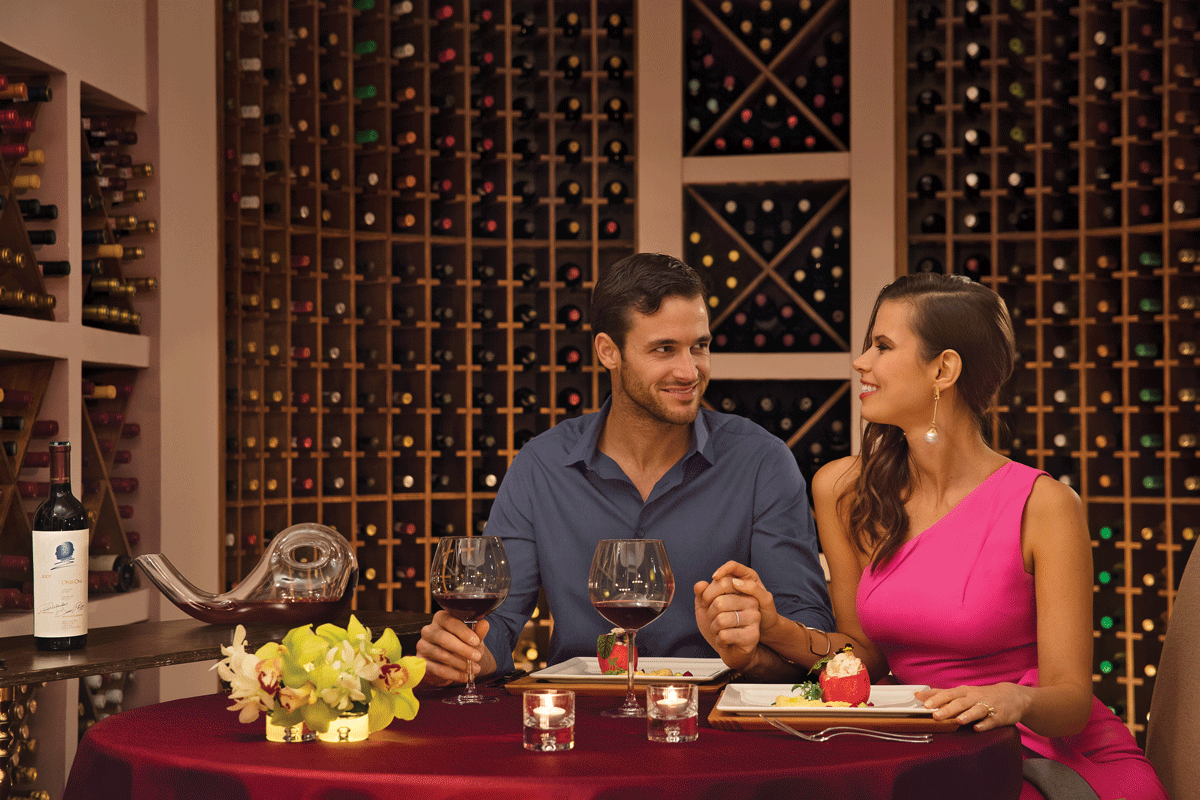 Cena romántica en la cava