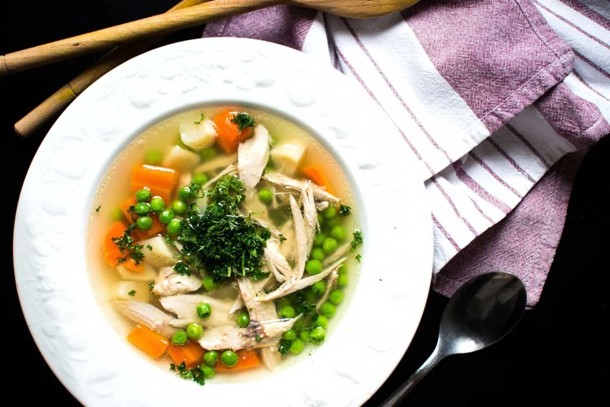 6 pasos para el caldo de pollo perfecto