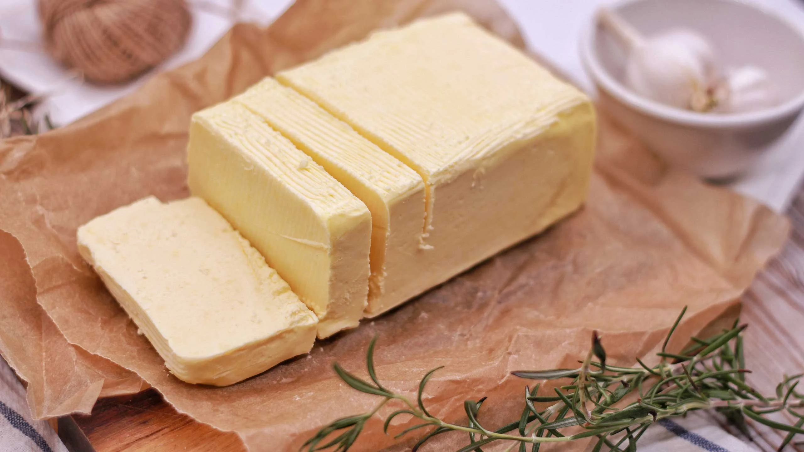 5 pasos para hacer mantequilla casera 5 pasos para hacer mantequilla casera