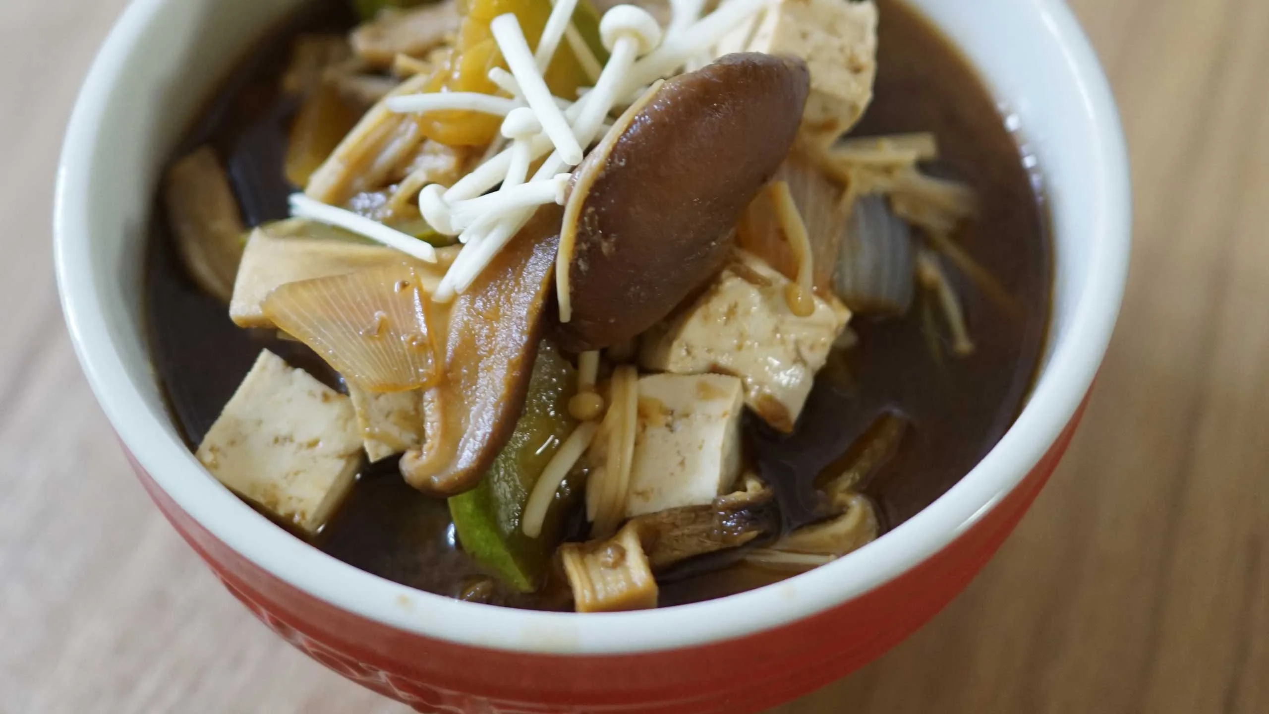 El miso es el condimento que comenzarás a ver en todas tus comidas