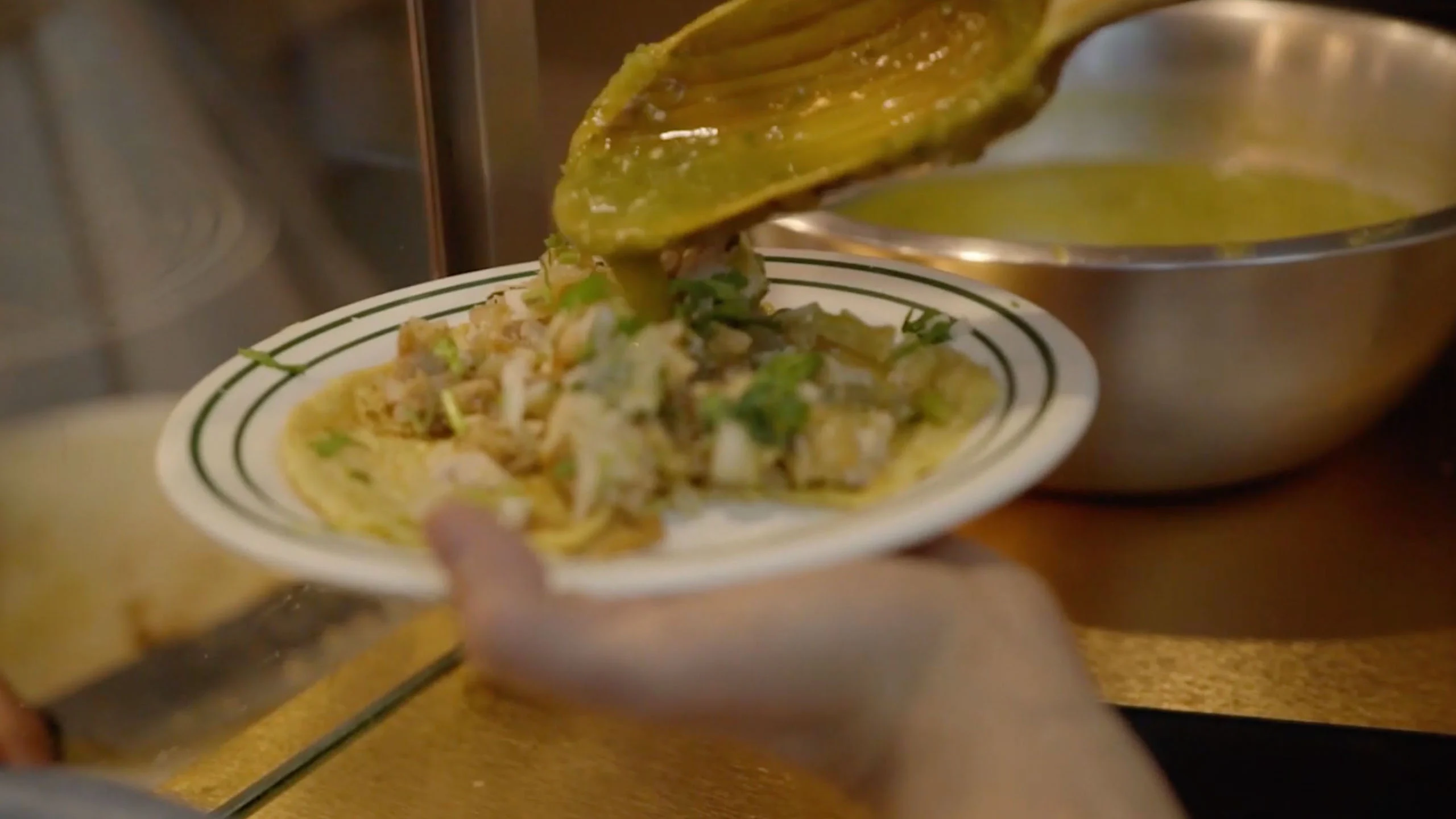 Nos fuimos por tacos con Pati Jinich