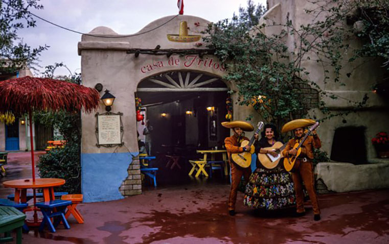 Casa de Fritos en Disneyland