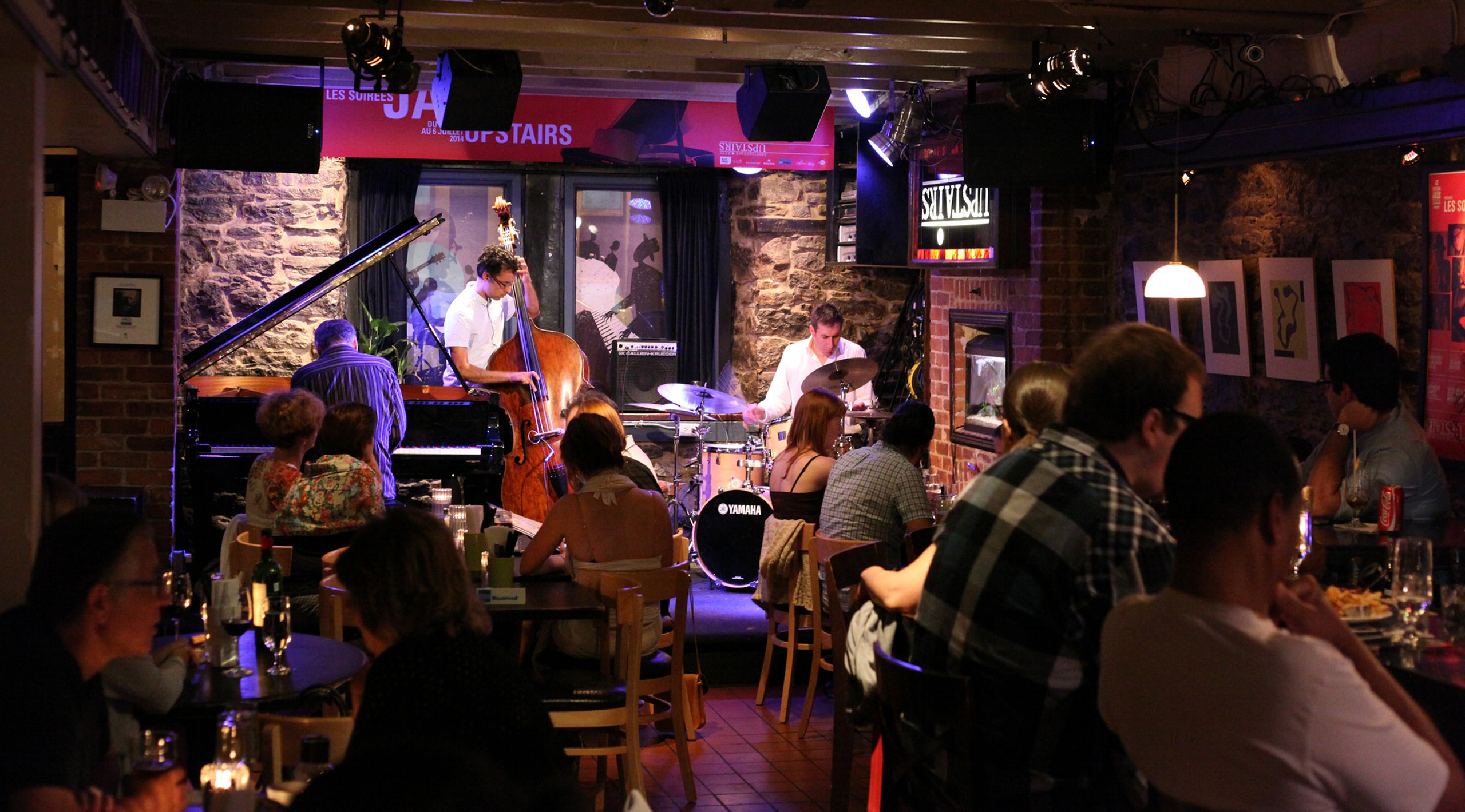 © Upstairs Jazz Bar & Grill