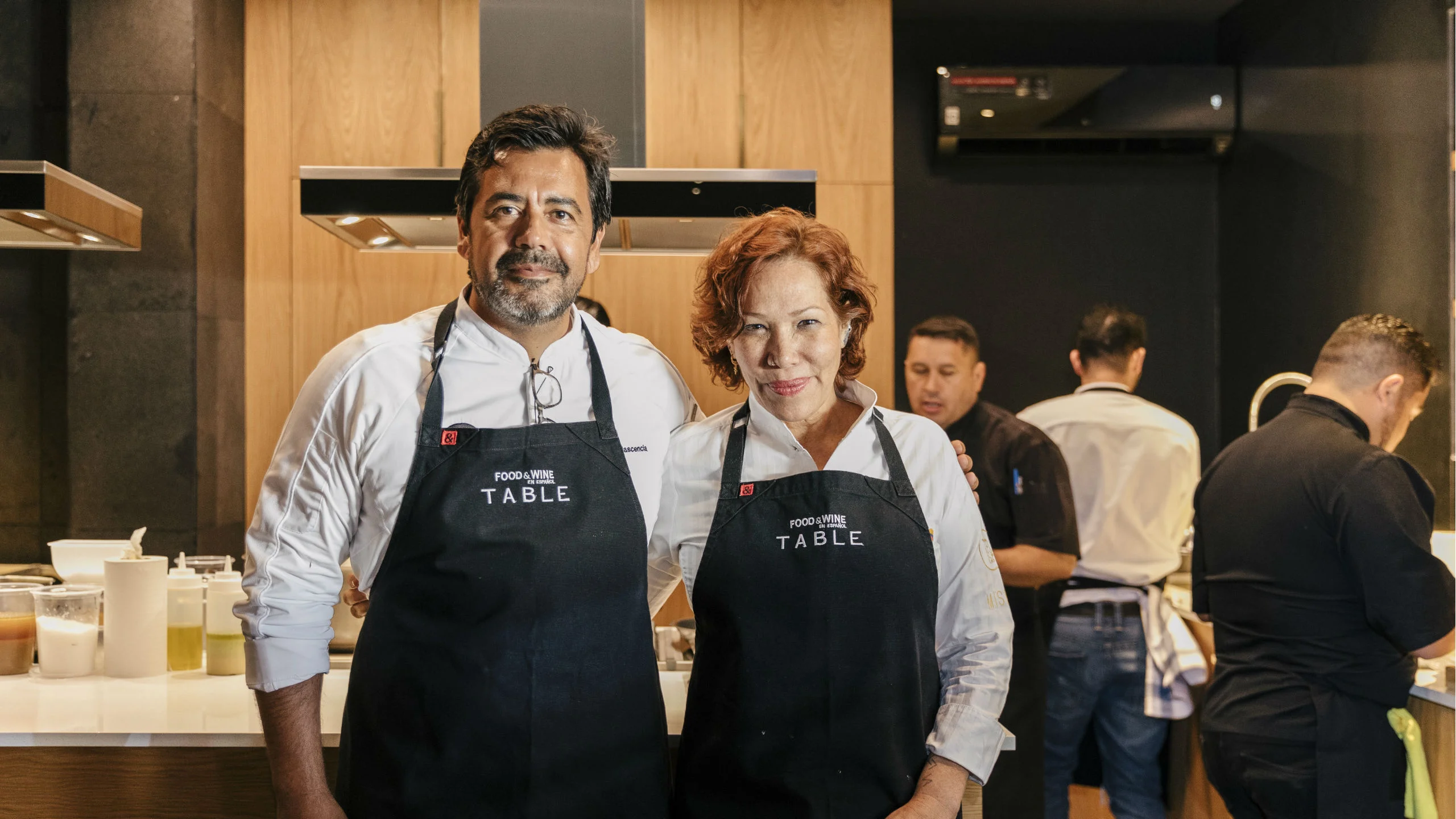 Leonor Espinosa y Javier Plascencia en Food & Wine Table