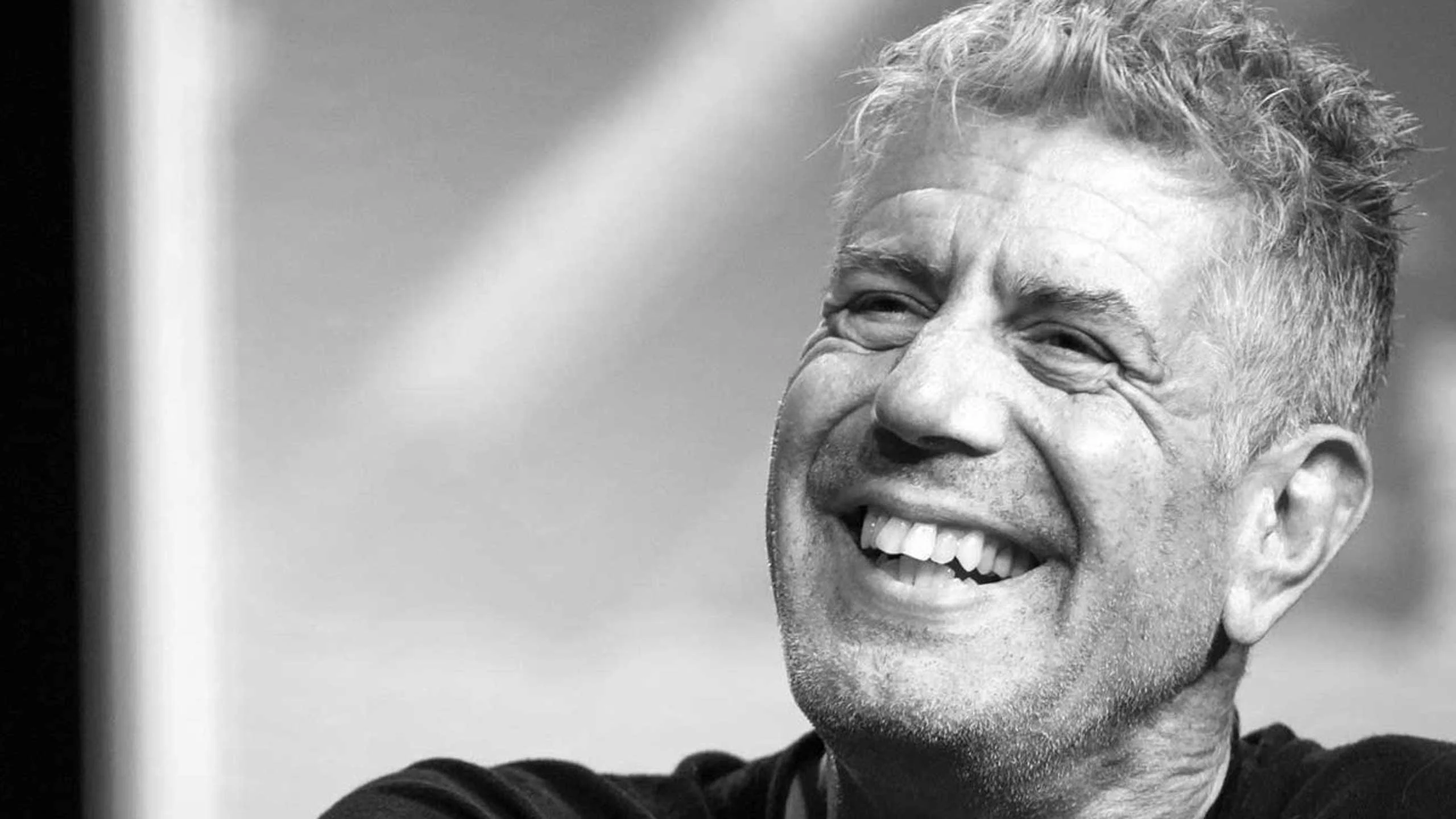 José Andrés y Eric Ripert declaran el 25 de junio el ‘Día de Bourdain’