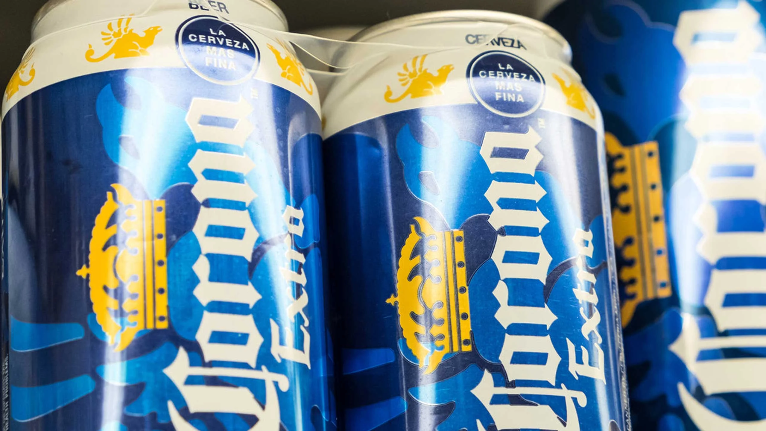 Corona presenta su nuevas latas apilables