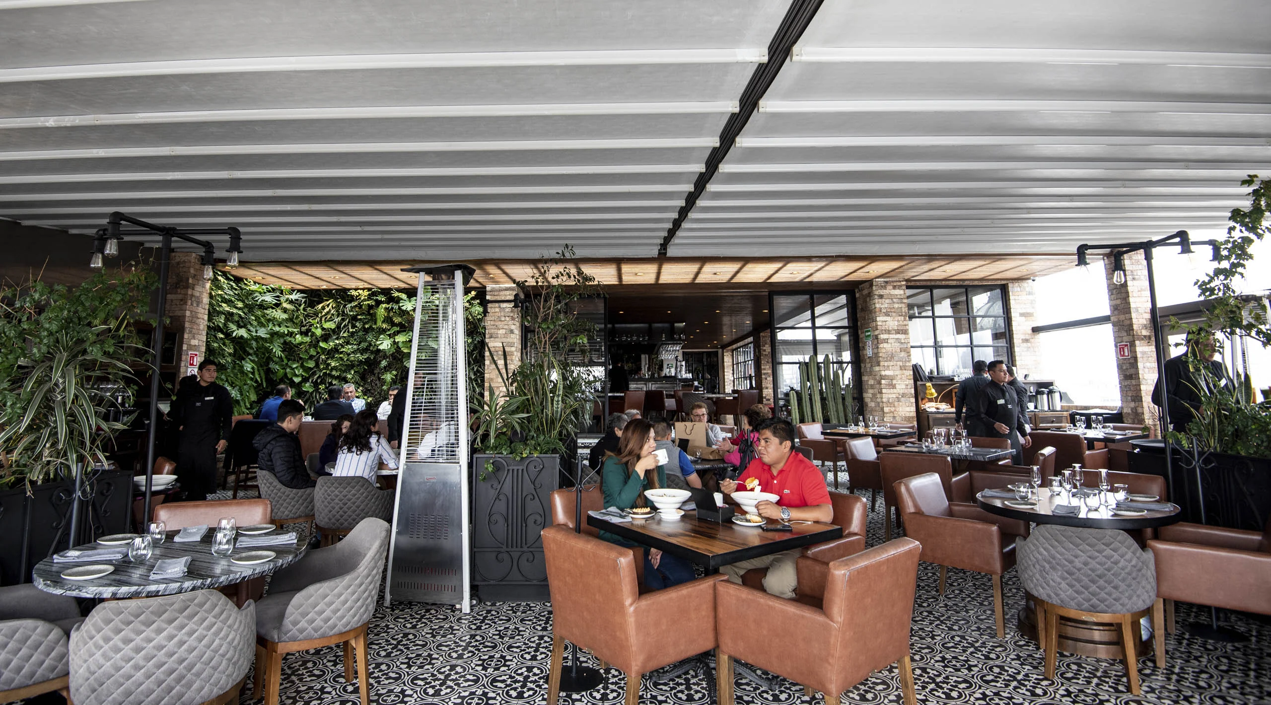 Bitácora del paladar: el ruido de la sala