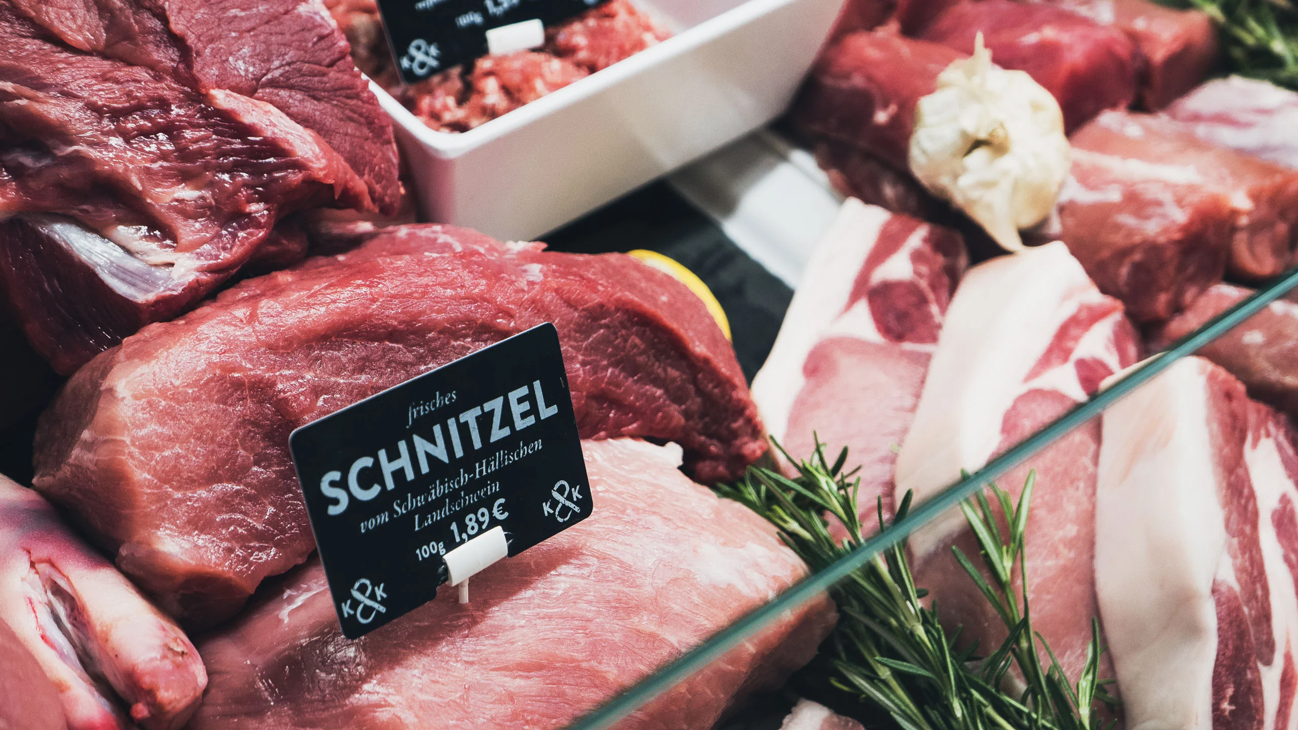 El pegamento para carne existe y es muy probable que lo hayas comido