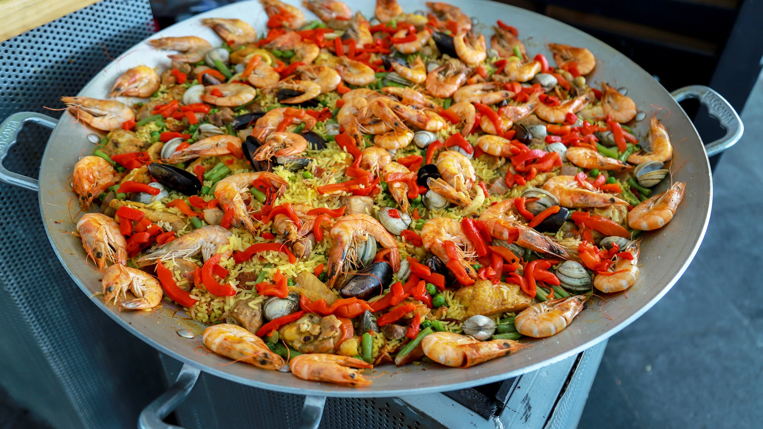 Lo mejor de Azafrán, una fiesta de paellas