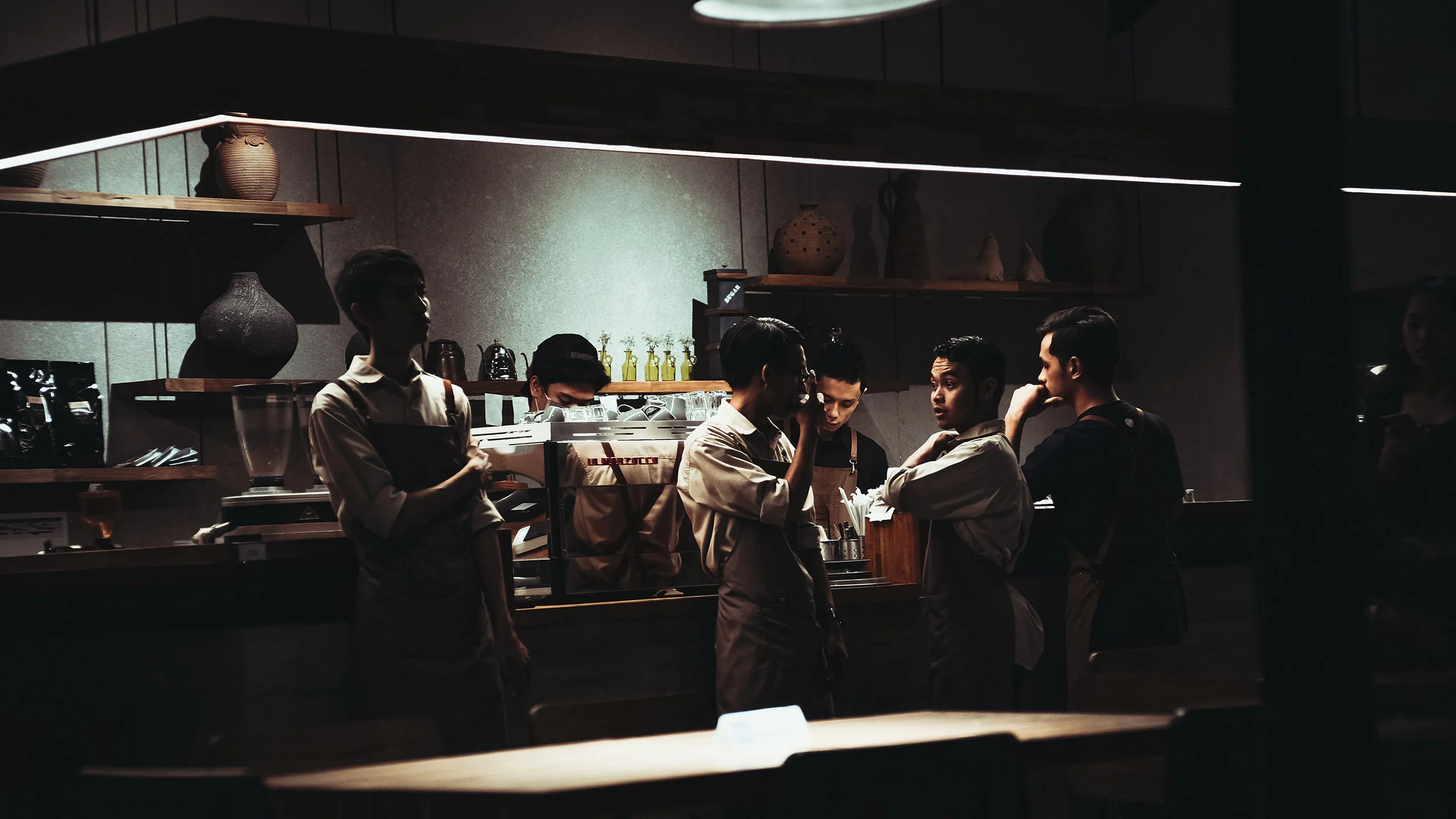 ICE arrestó a 680 trabajadores de la industria alimentaria