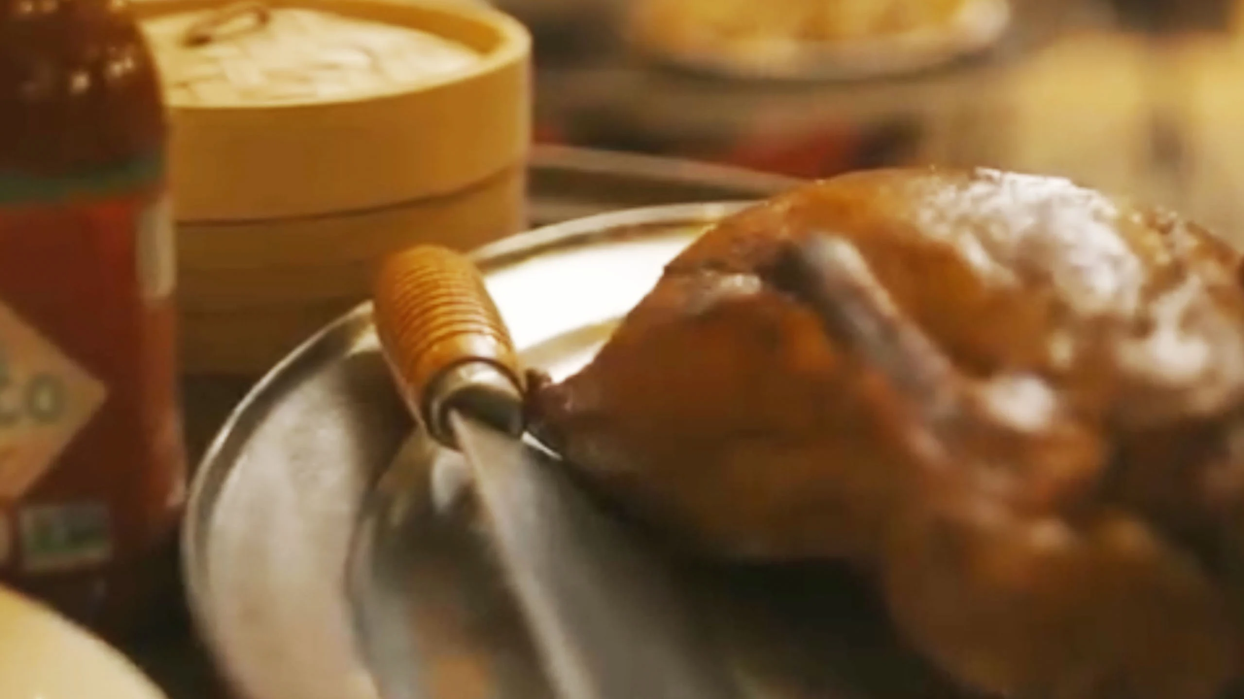 Pato estilo pekinés con unas gotitas de Sriracha Tabasco