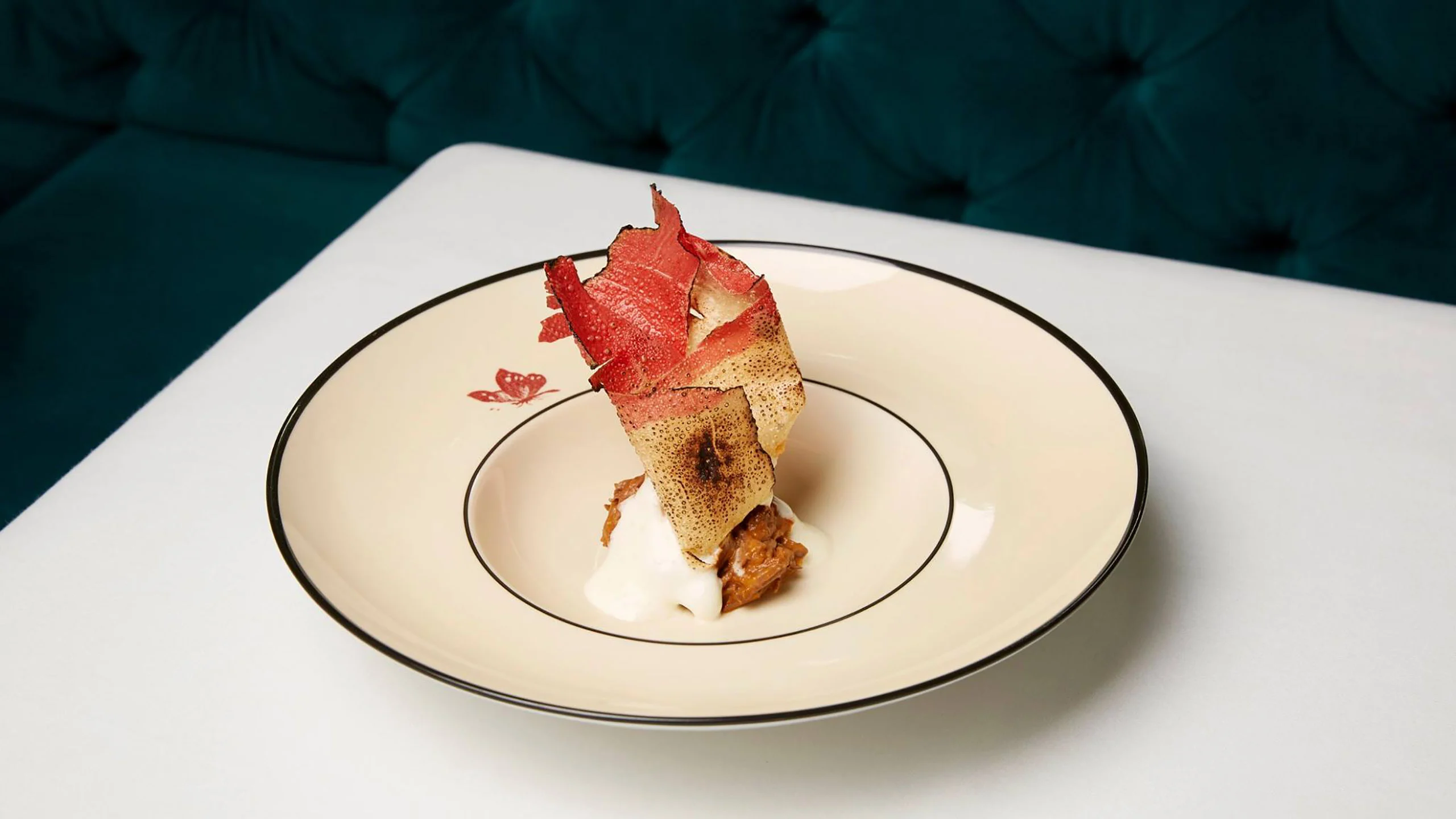 ¿Cuánto cuesta probar la sazón de la primera chef mexicana con estrella Michelin? ¿Cuánto cuesta probar la sazón de la primera chef mexicana con estrella Michelin?
