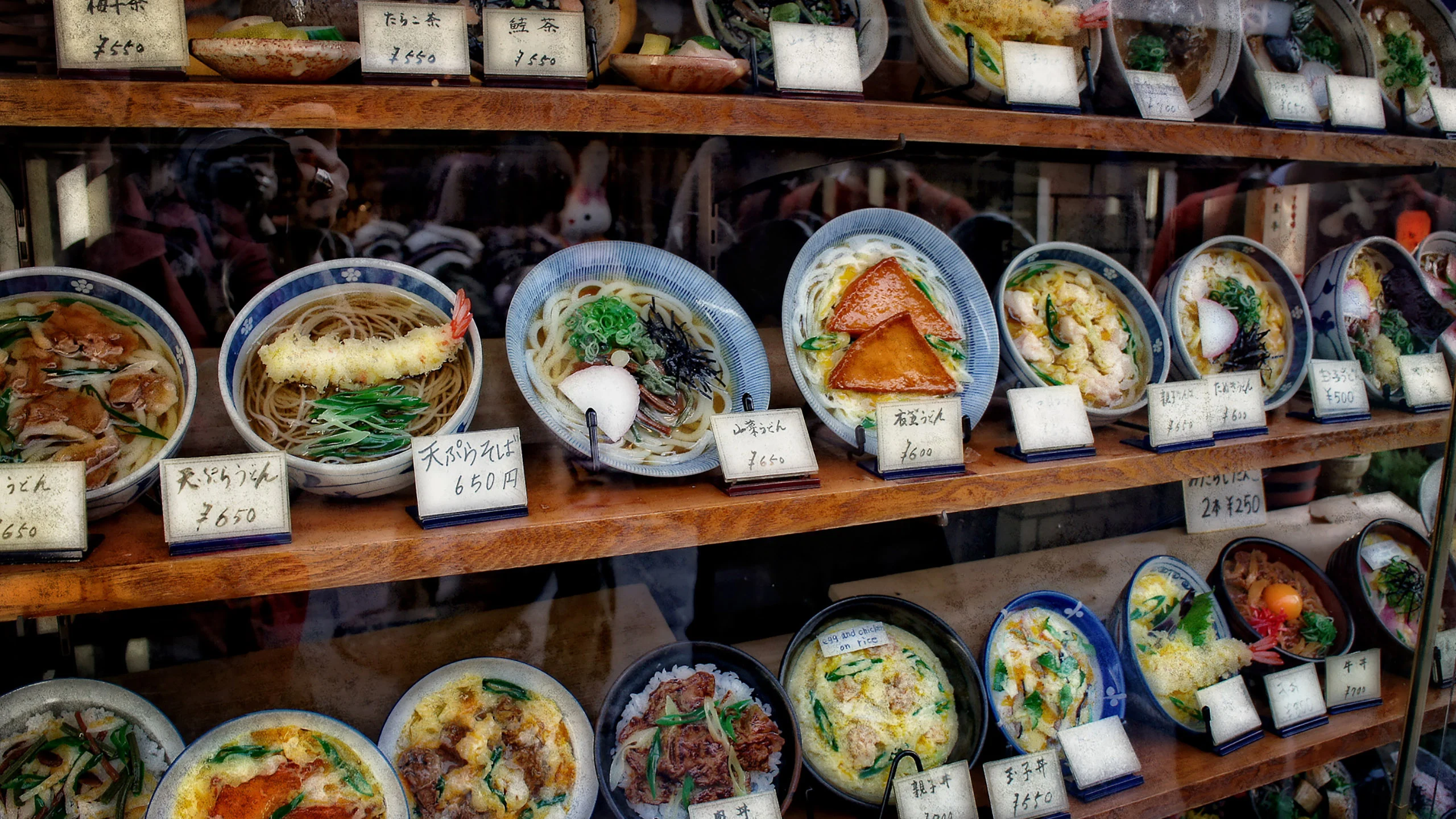 Sampuru: el arte de la comida falsa en los aparadores de Japón