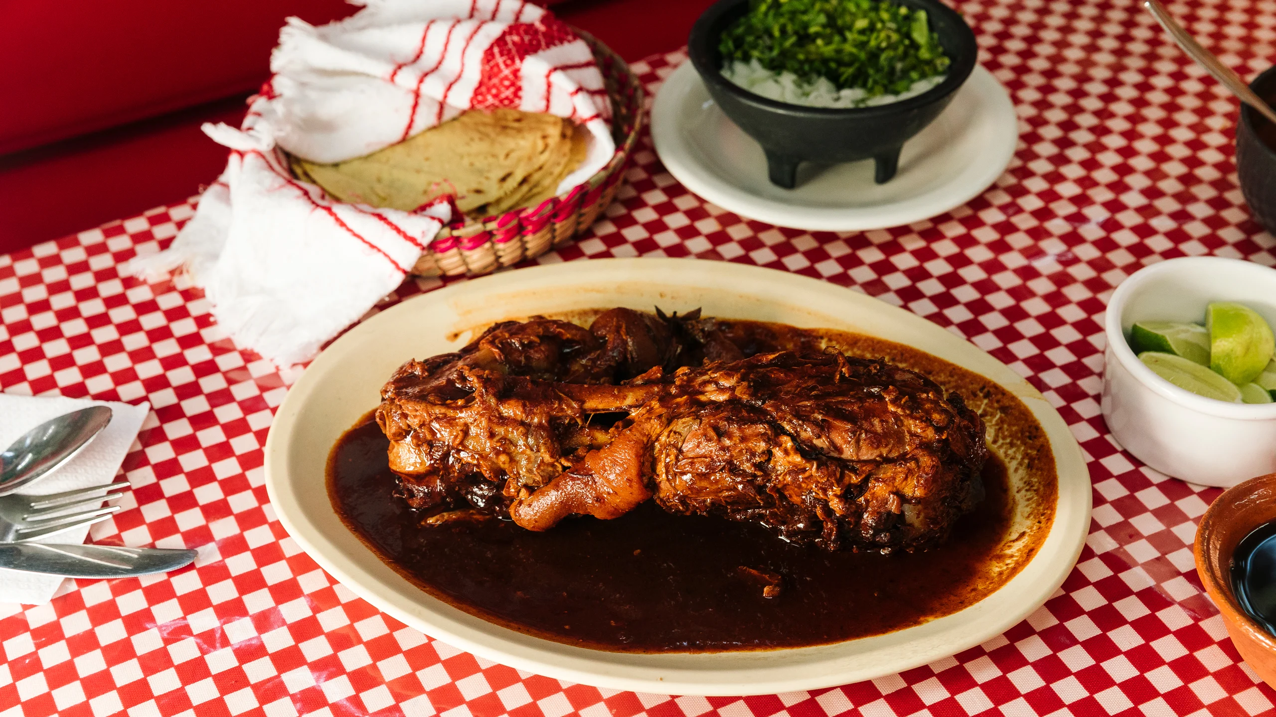 ¿Dónde comer chamorro en la CDMX?