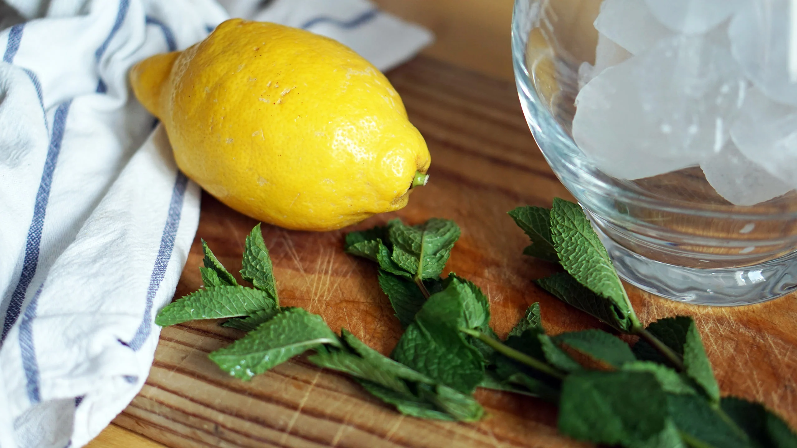 Mascarilla facial, limpiador orgánico y otras cosas que puedes hacer con ingredientes de cocina