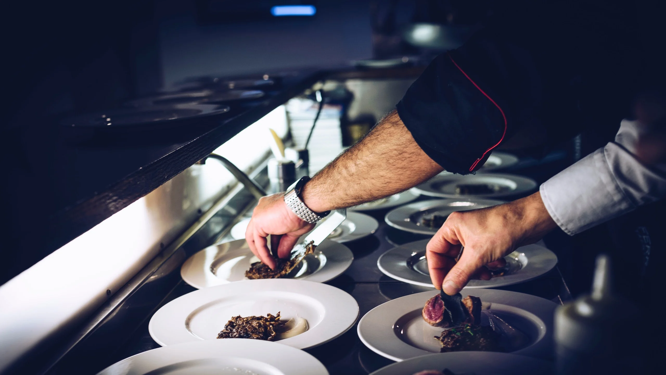 #NoCuelguesElMandil: la solidaria muestra de apoyo entre cocineros