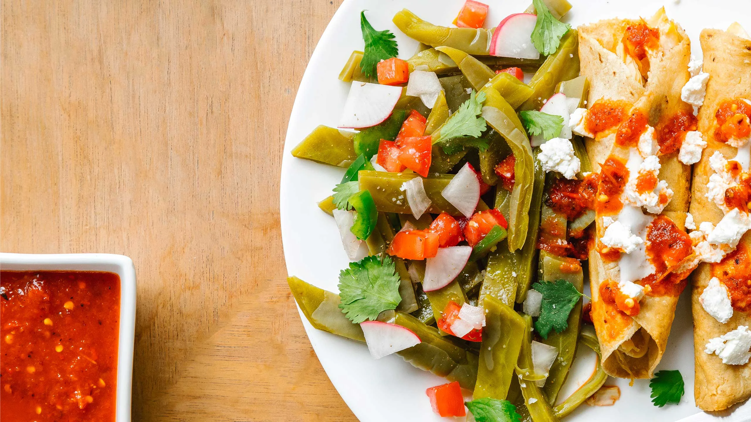 La única receta de ensalada de nopales que necesitas en tu vida