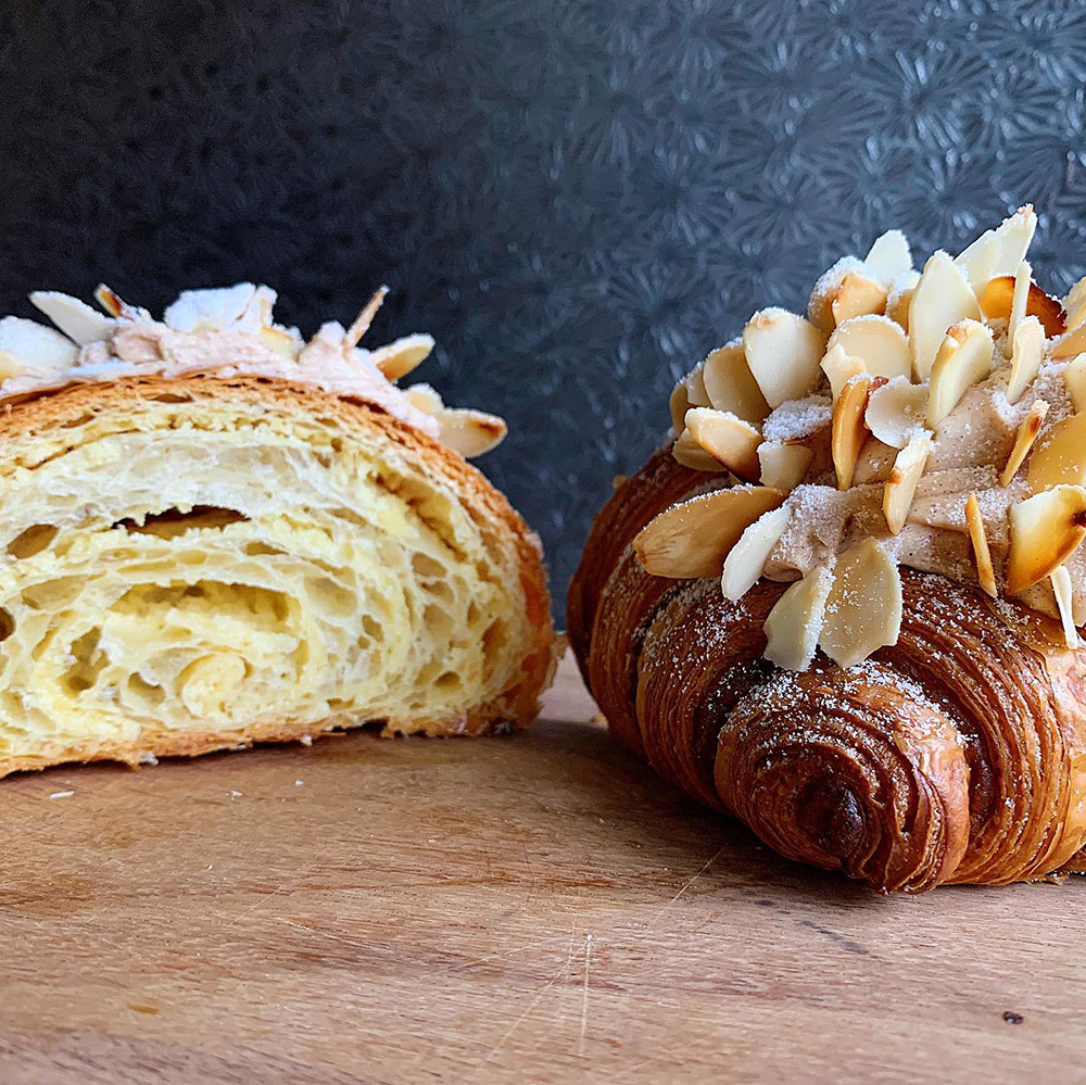 croissant, almendra, pan