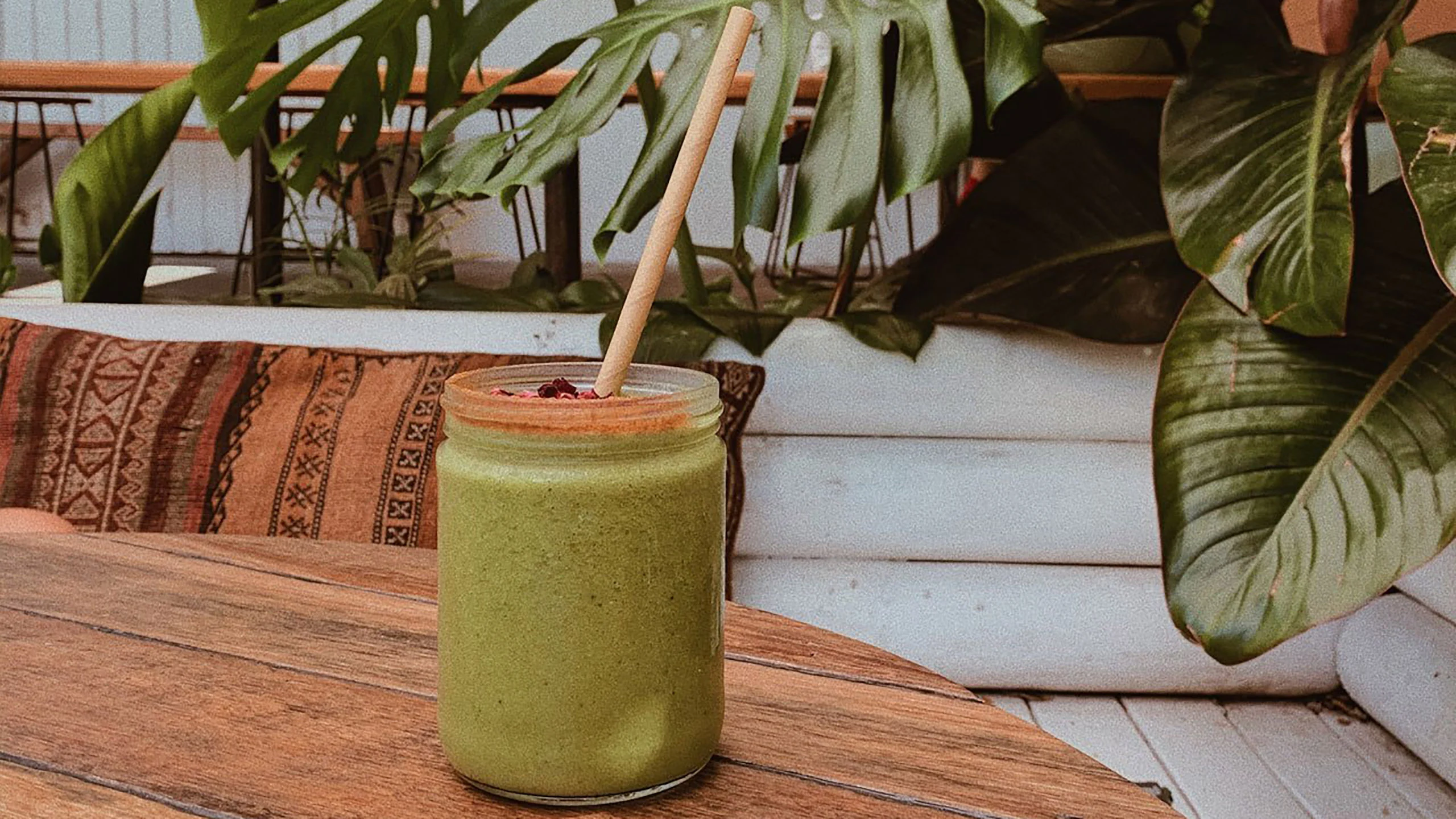 6 recetas con aguacate (que no son guacamole) y que te conquistarán