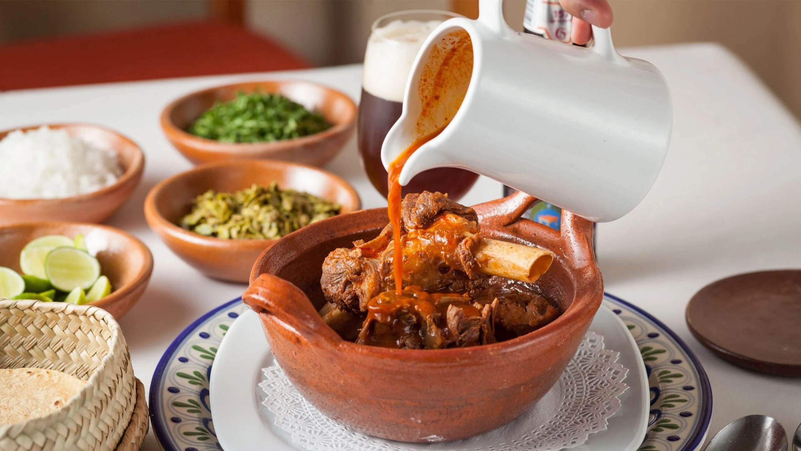 Mole de caderas: una tradición entre Puebla y Oaxaca