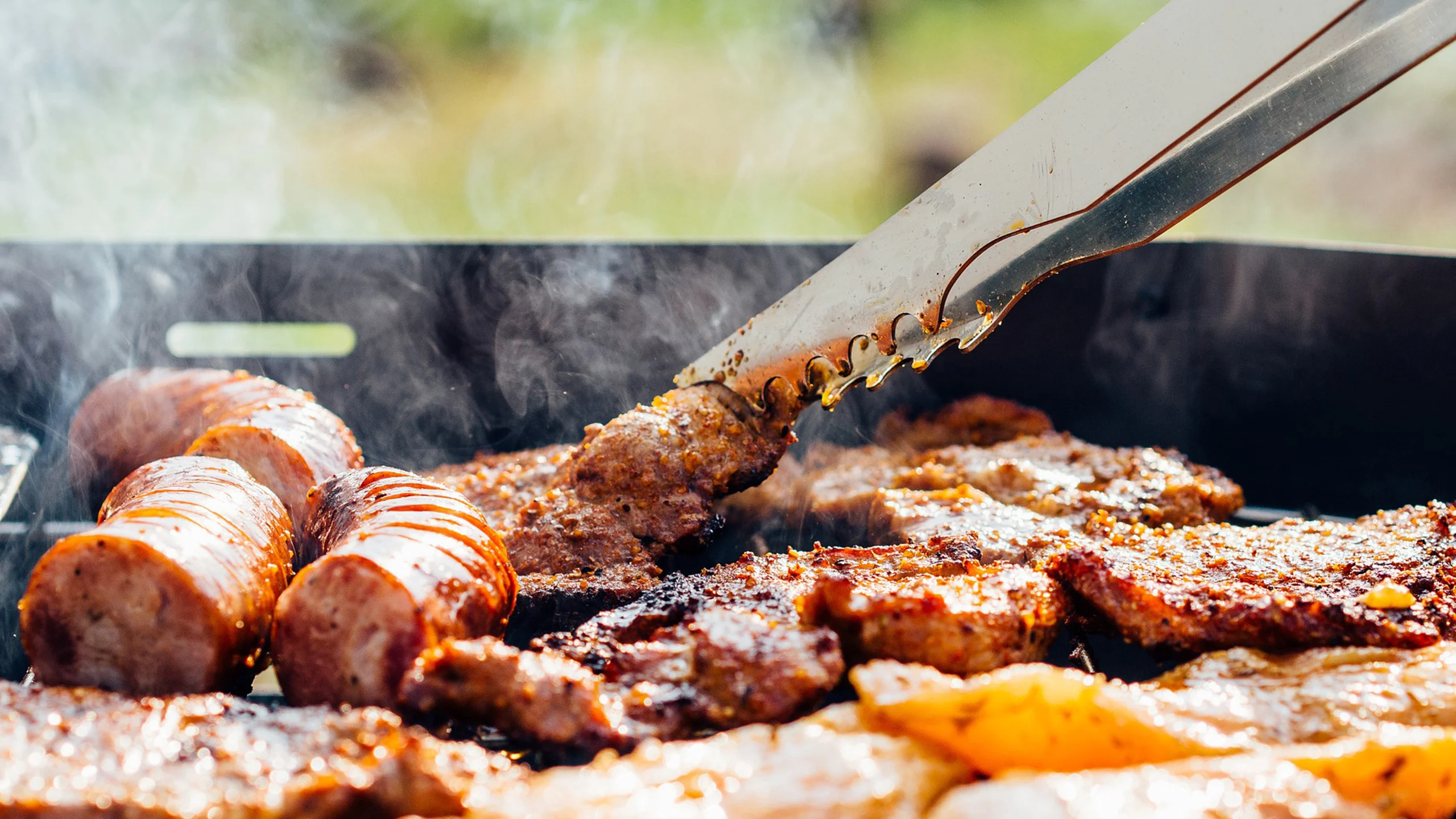 ¿Qué necesitas para que tu carne asada sea un éxito?