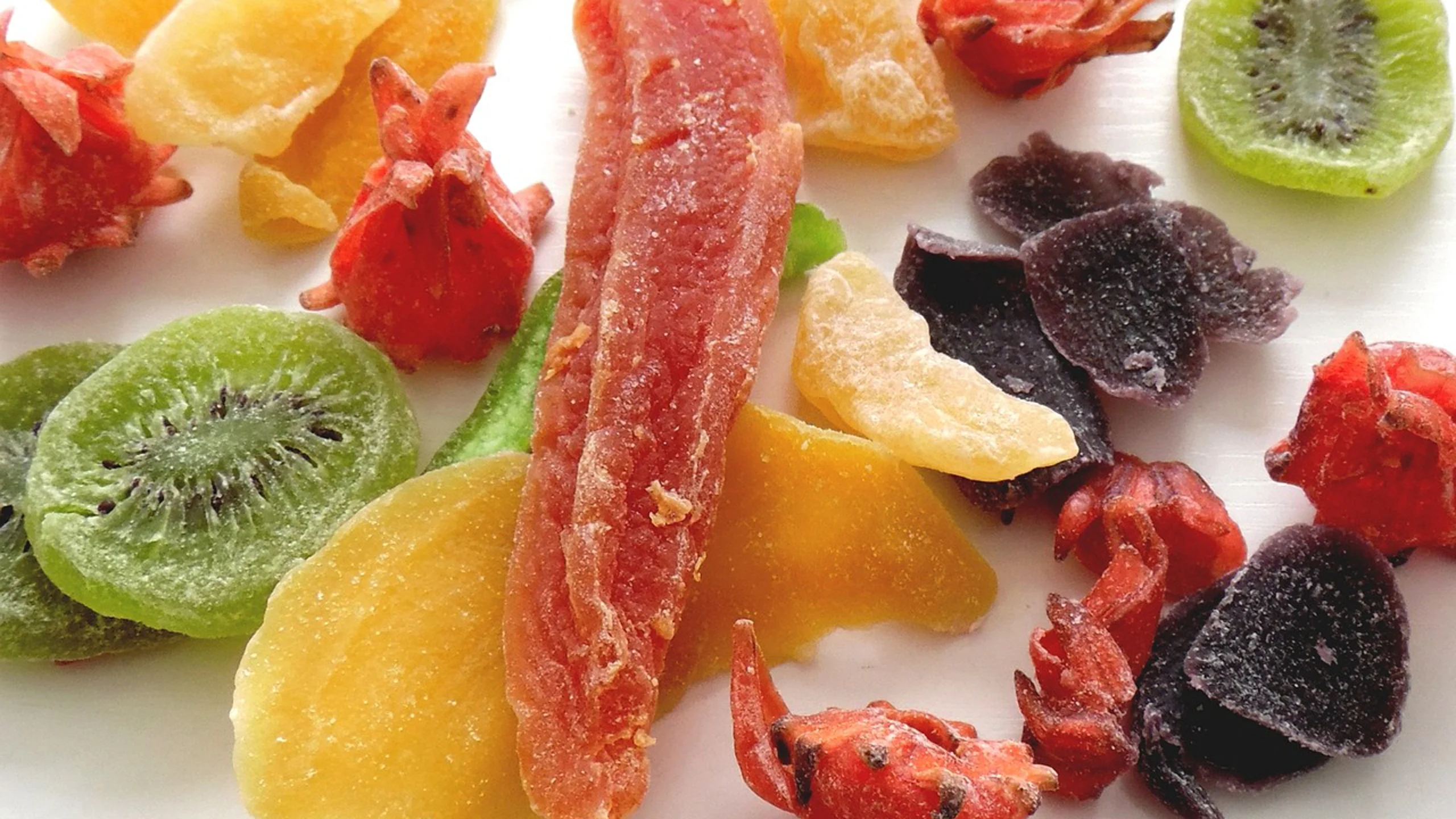 ¿Cómo se hace la fruta cristalizada?