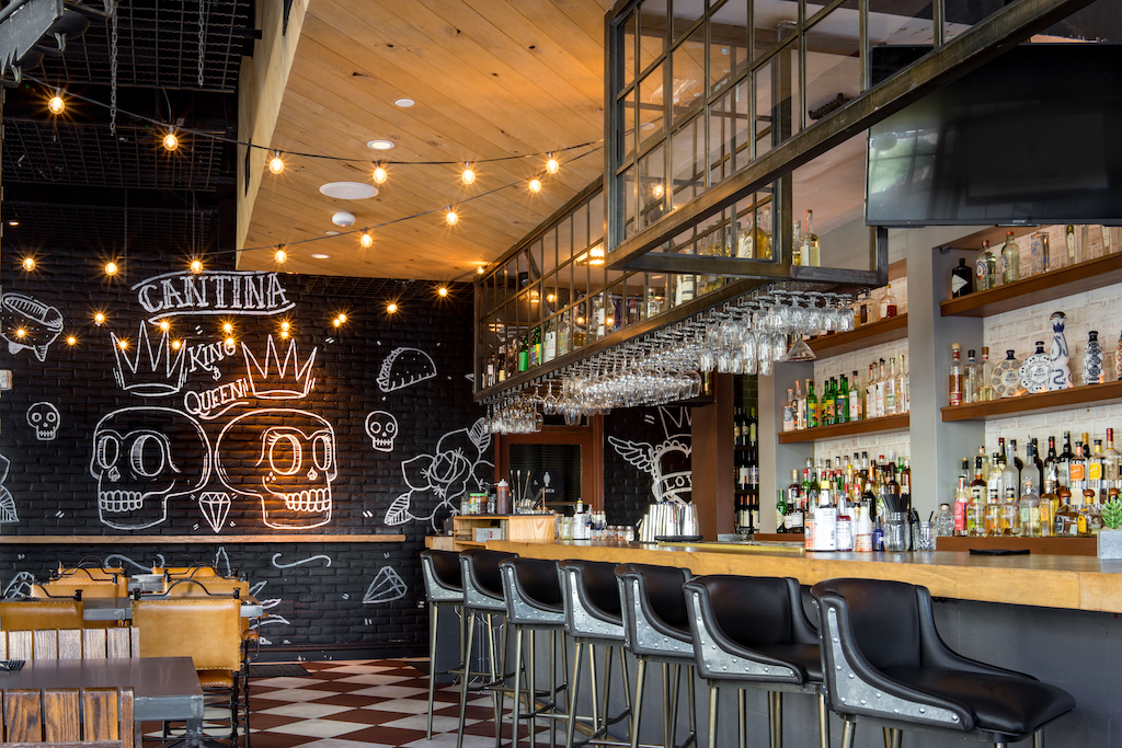 King-and-Queen-Cantina