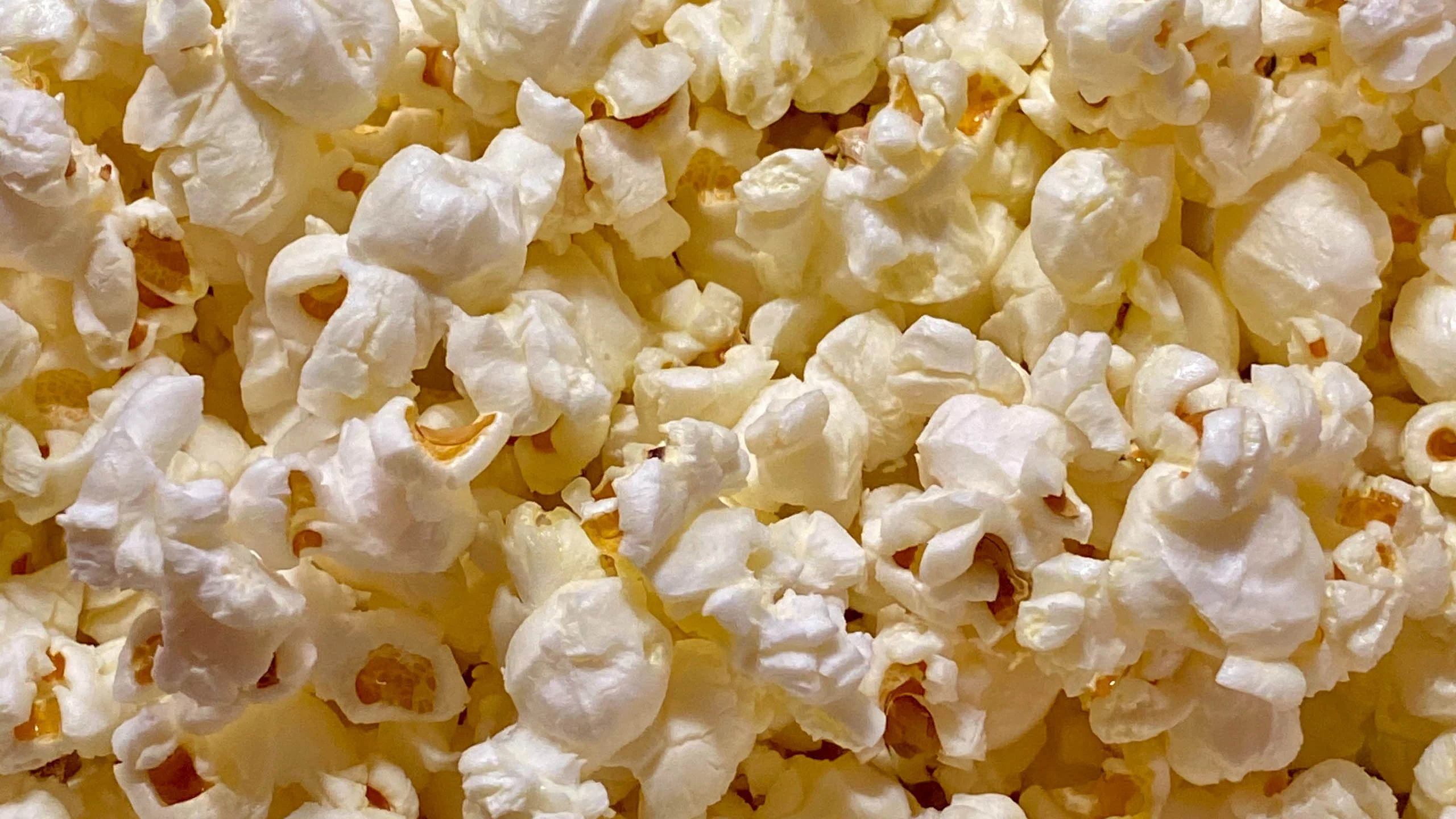 No deberías consumir palomitas de microondas