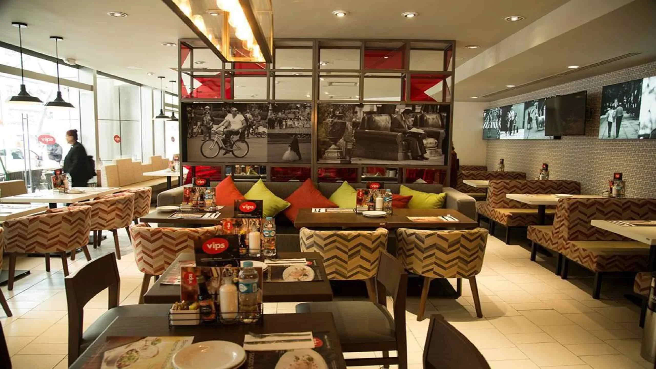 Vips quiere que sus clientes hagan home office en sus restaurantes