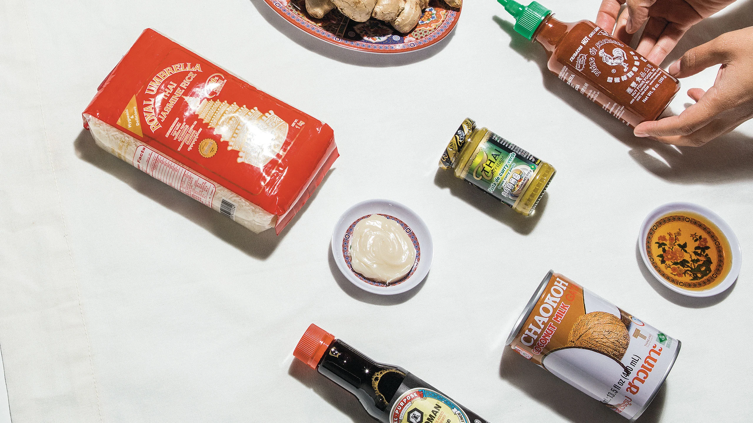 Ingredientes que debes añadir a tu alacena para darle un giro tailandés a tus platillos