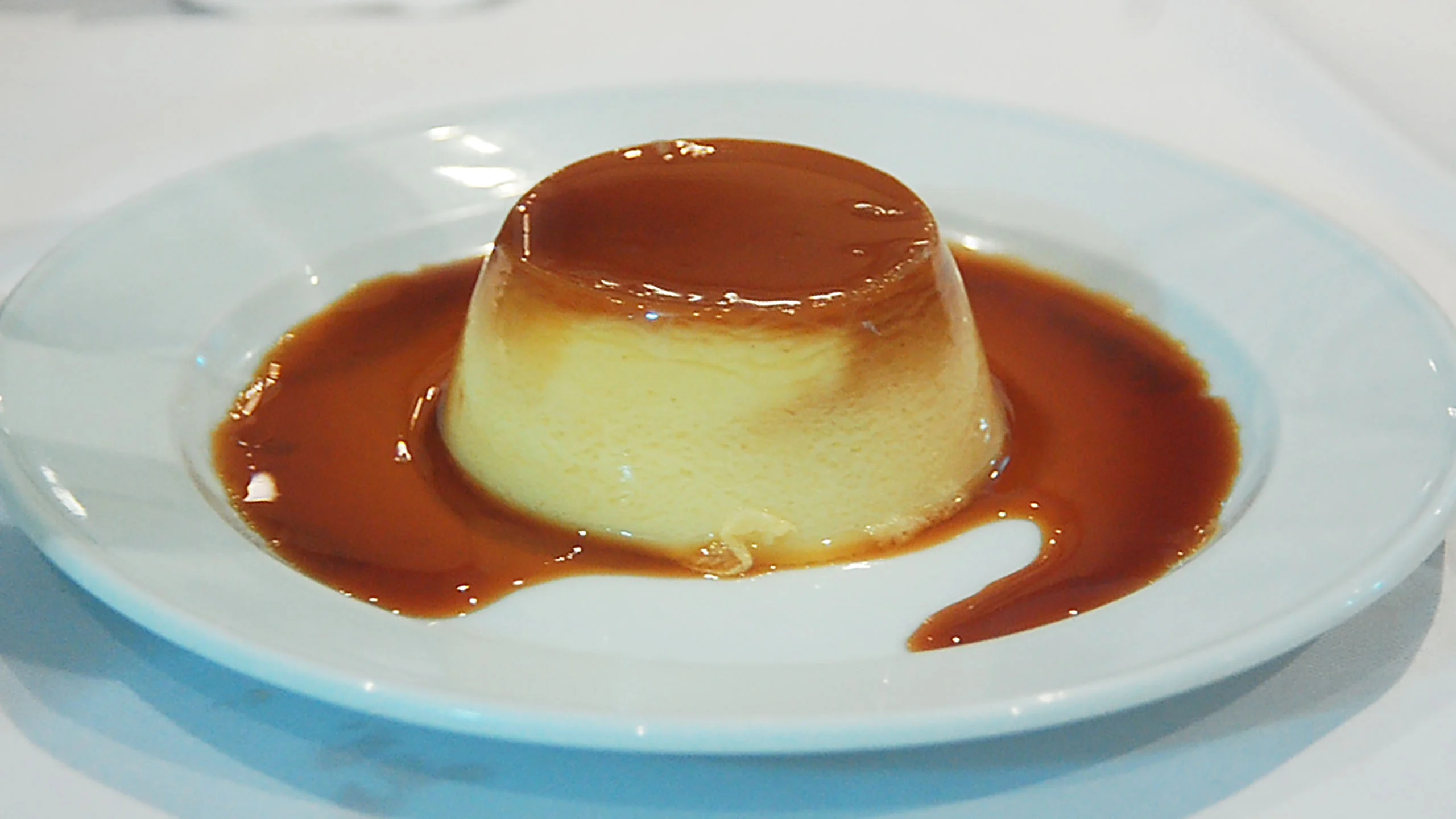 Only Flans: la cuenta de Twitter que recopila los mejores flanes