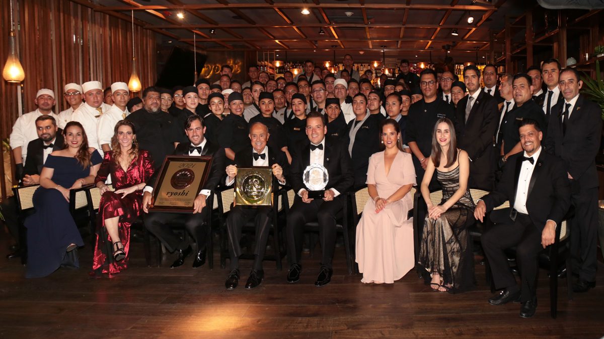 Grupo-Costeño-ceremonia