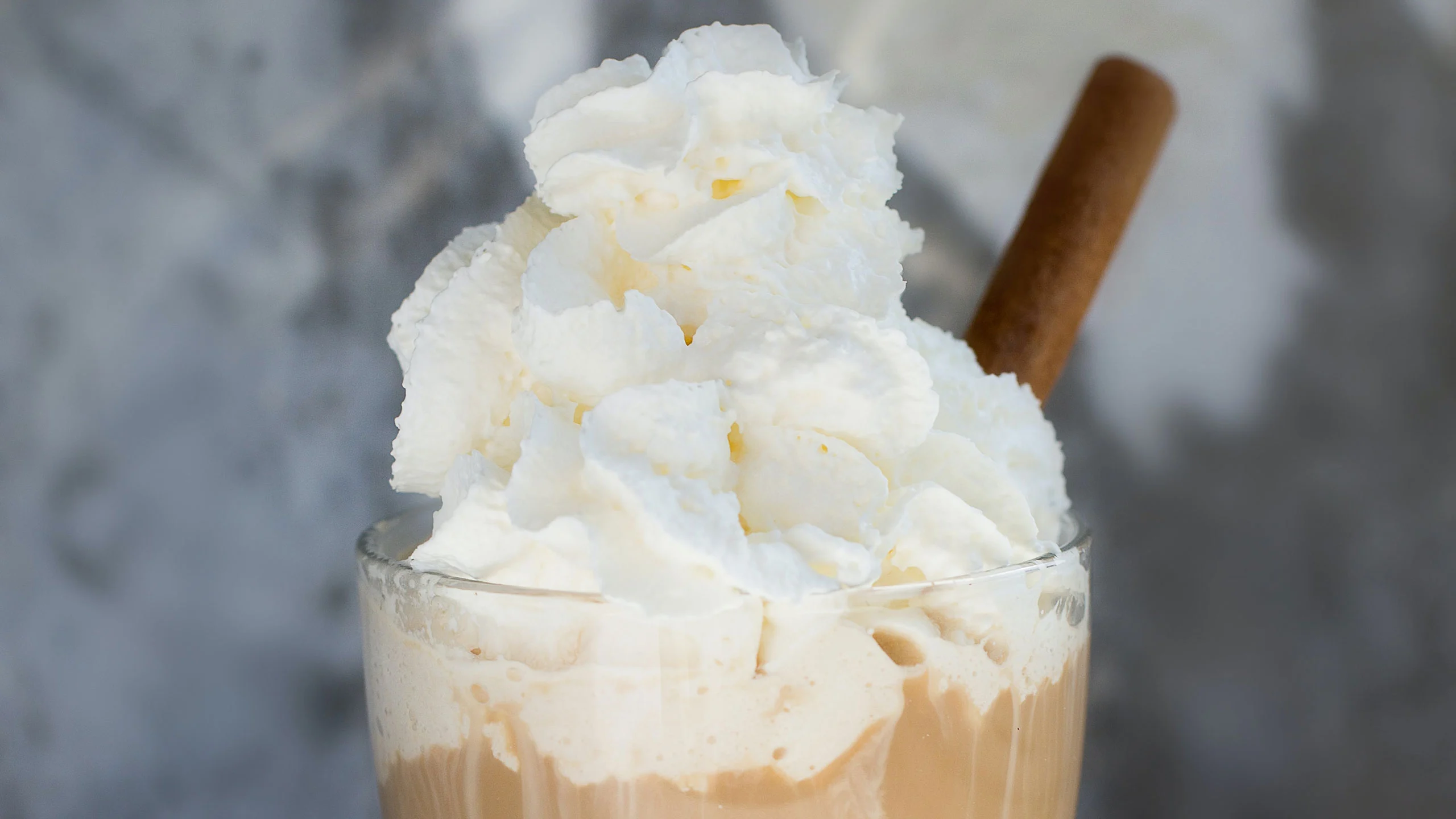 Aprende a preparar crema batida casera paso a paso Aprende a preparar crema batida casera paso a paso