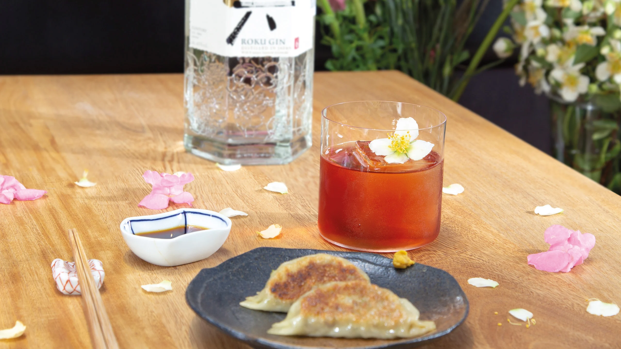 Despide la primavera con un menú japonés y ginebra