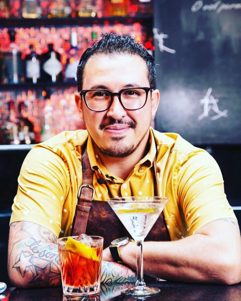 Ricardo Sandoval- Chivas Regal Extra 13