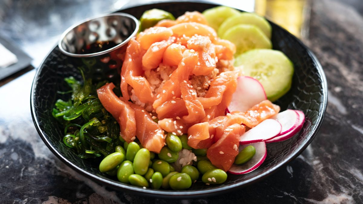 bowl-beneficios-salmon