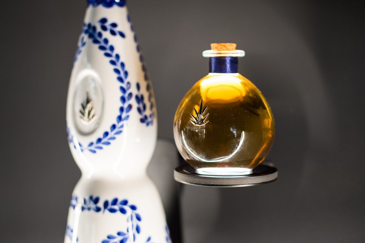 Pop Up tequila clase azul