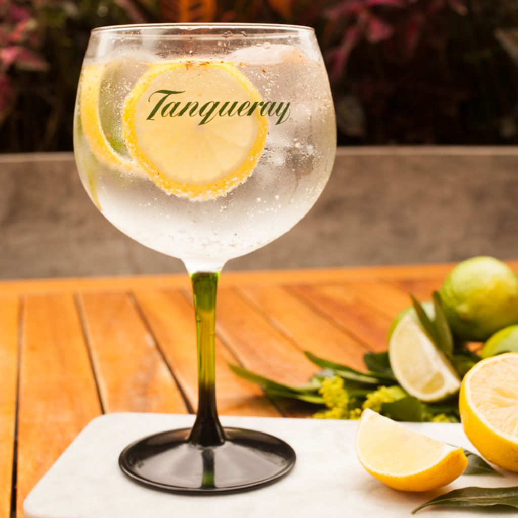 Basilica-y-tonic