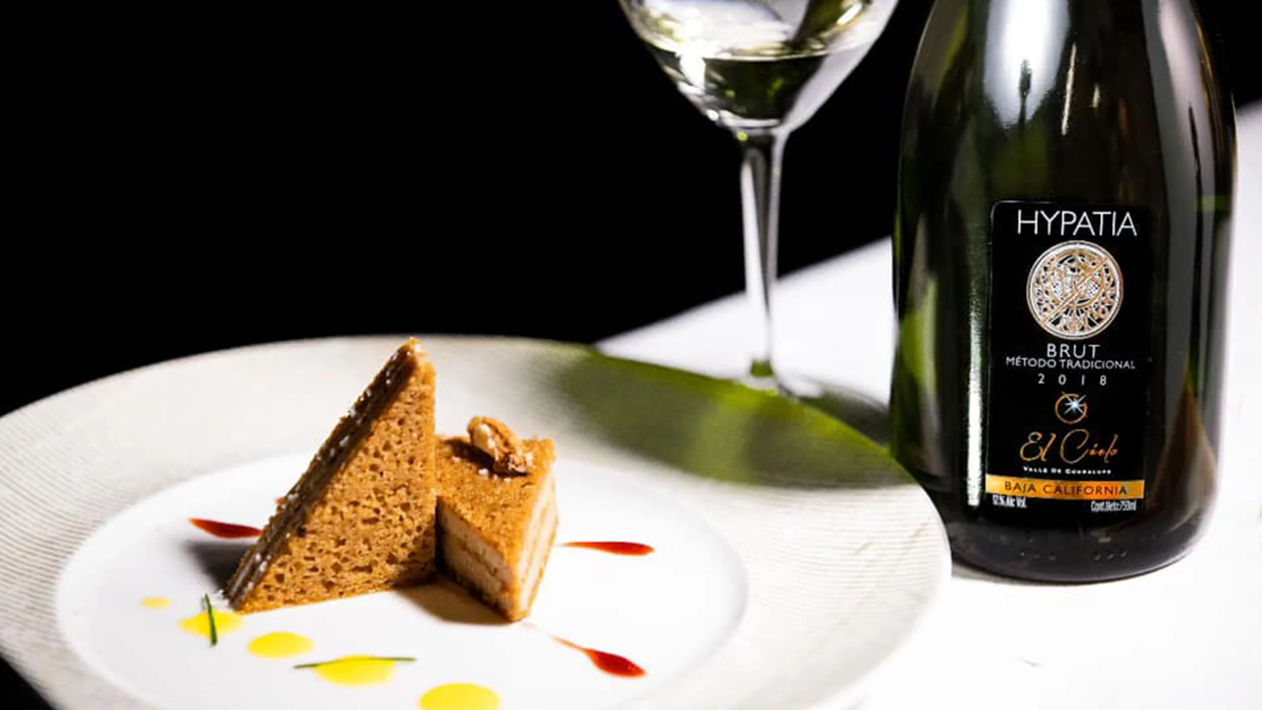 Vinícola El Cielo presenta su primer vino espumoso: Hypatia